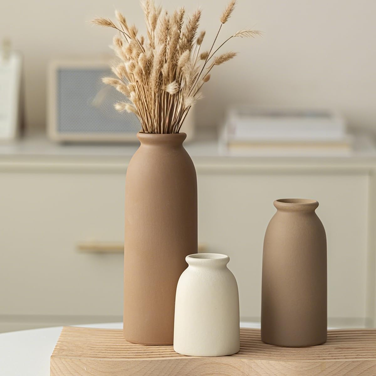 Set of 3 Small Ceramic Vases for Home Decor & Table Centrepieces, Rustic Farmhouse Style, Mini Decorative Flower Vases (Earth Tone M)