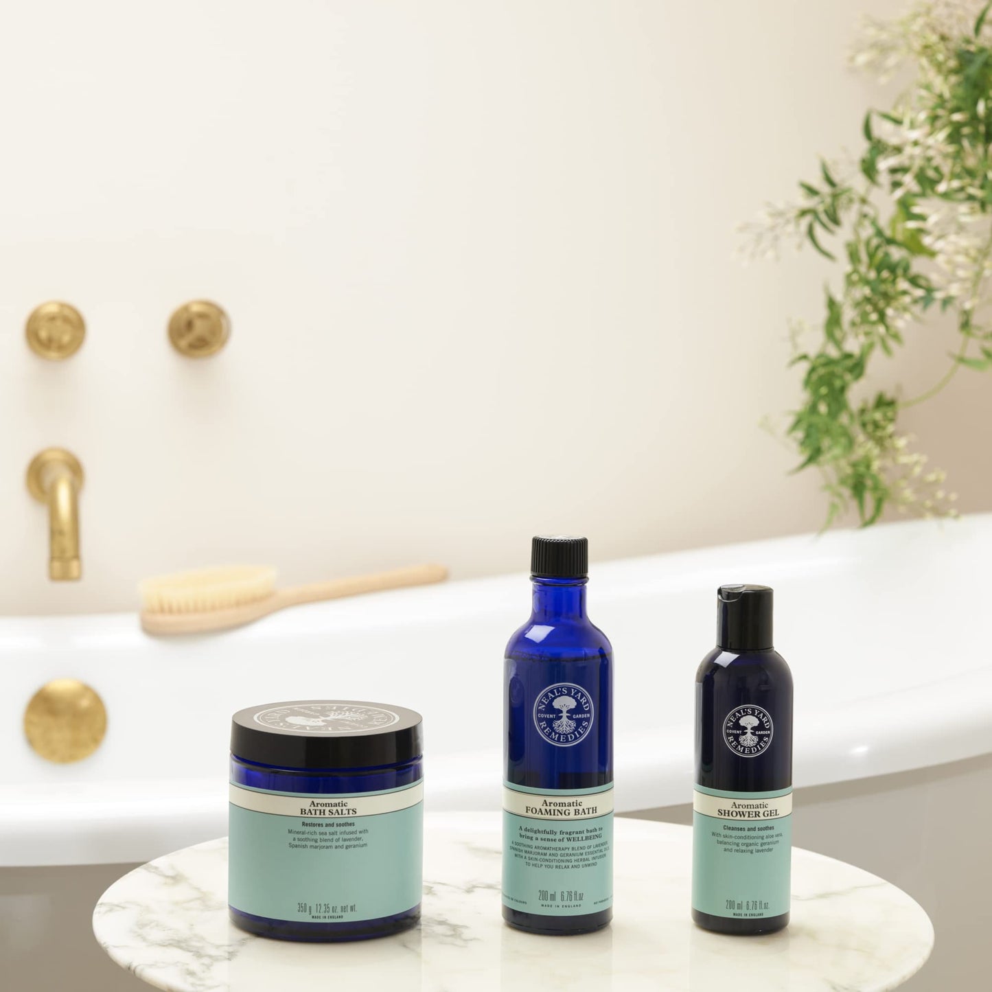 Neal's Yard Remedies Aromatic Shower Gel, Body Wash With Relaxing Lavender & Geranium, Vegan & Cruelty-Free, 200ml