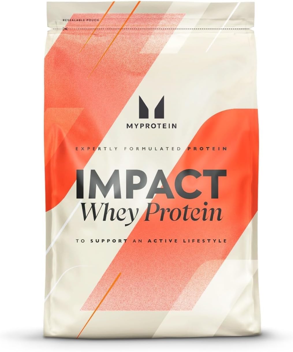 MyProtein Impact Whey Protein Powder – Vanilla Flavour– 1kg, 22g of Protein per Serving, Supports Muscle Building, Recovery & Lean Muscle Maintenance - 33 Servings
