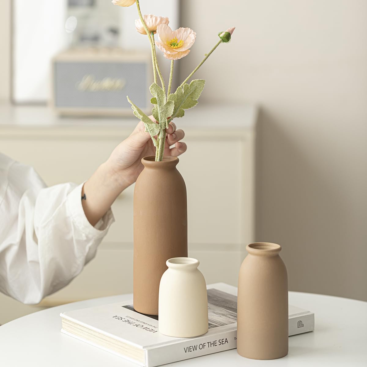 Set of 3 Small Ceramic Vases for Home Decor & Table Centrepieces, Rustic Farmhouse Style, Mini Decorative Flower Vases (Earth Tone M)