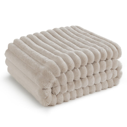 Bedsure Fleece Throw Blanket for Sofa - Fluffy Cosy Warm Blankets for Bed, Soft Cute Single Throw Gifts for Women and Girls, Beige, 130x170 cm