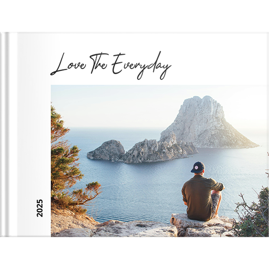 Photobook UK - Everyday Modern