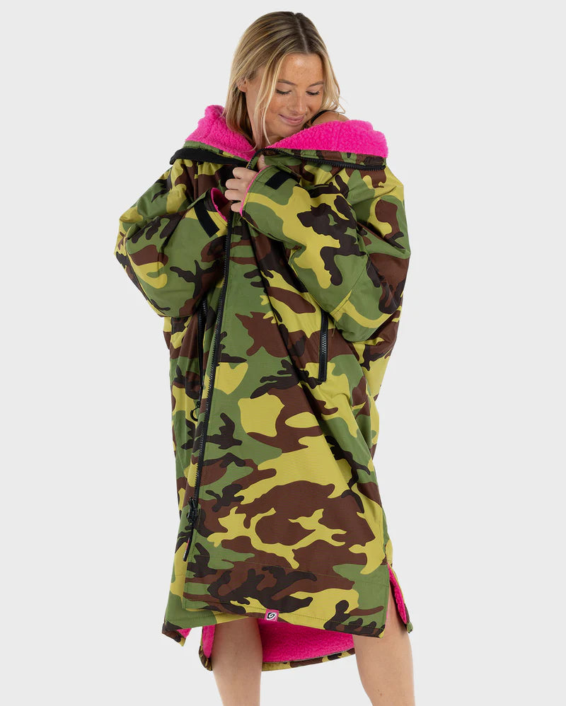 Dryrobe® - Camo Pink Advance Changing Robe